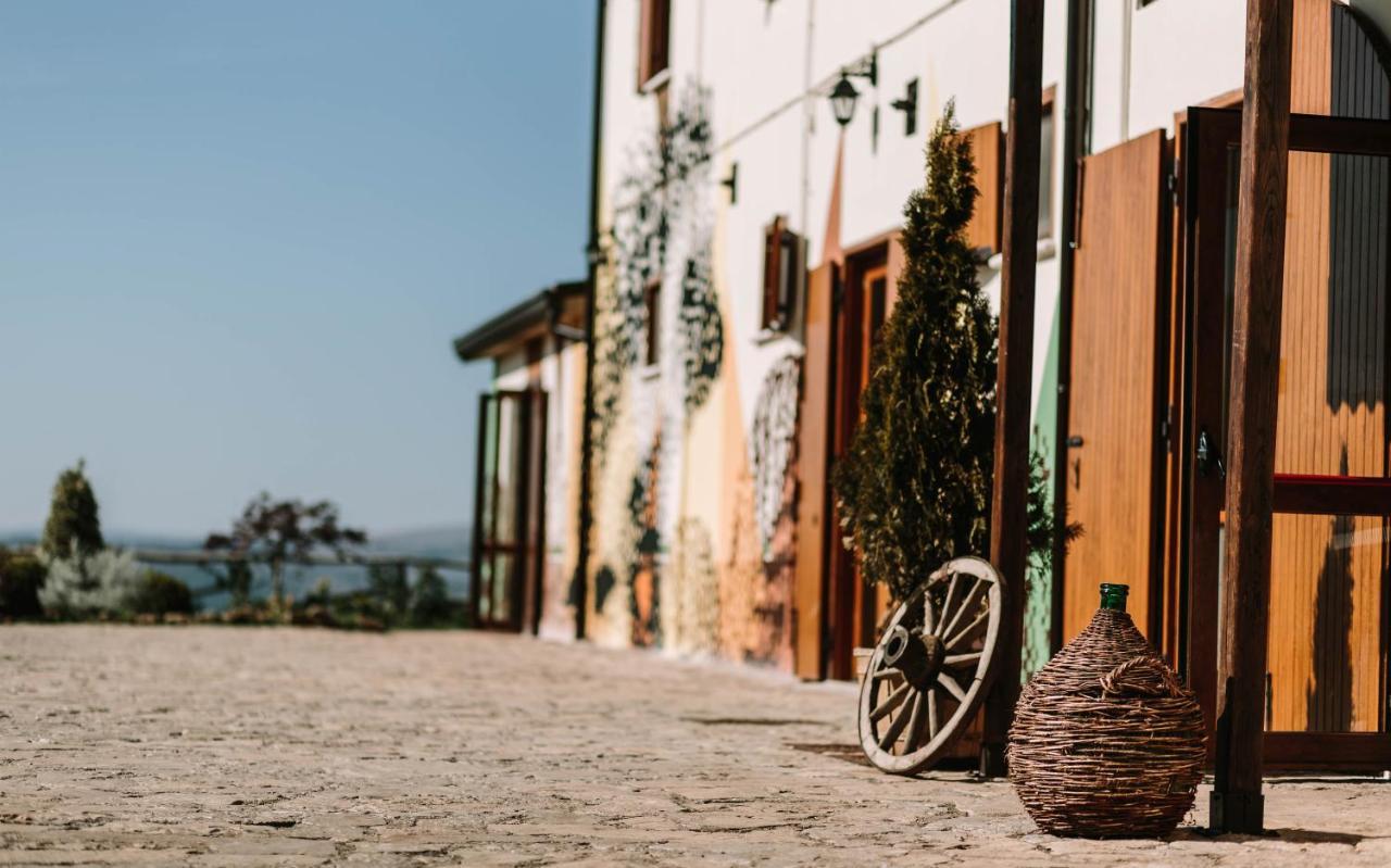 Agriturismo Il Riccio مونتيكيو المظهر الخارجي الصورة